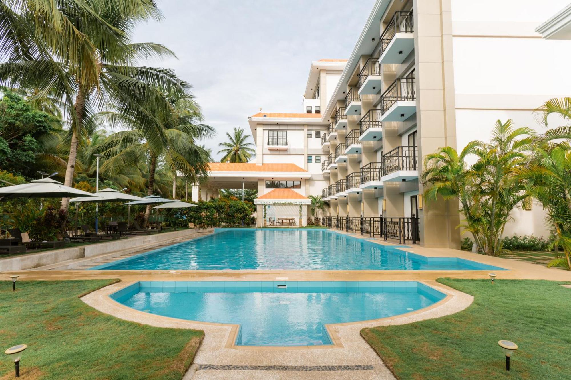 Costa Palawan Resort Puerto Princesa Buitenkant foto