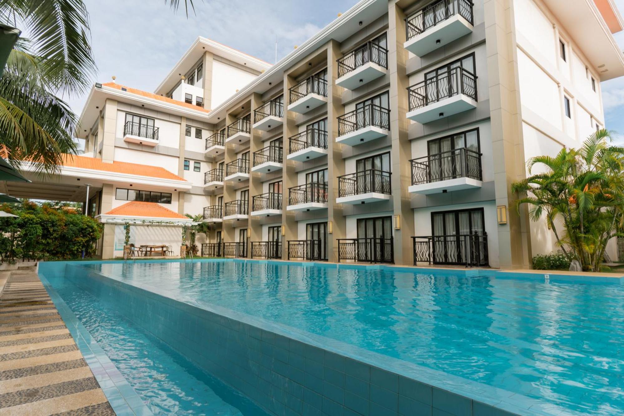 Costa Palawan Resort Puerto Princesa Buitenkant foto