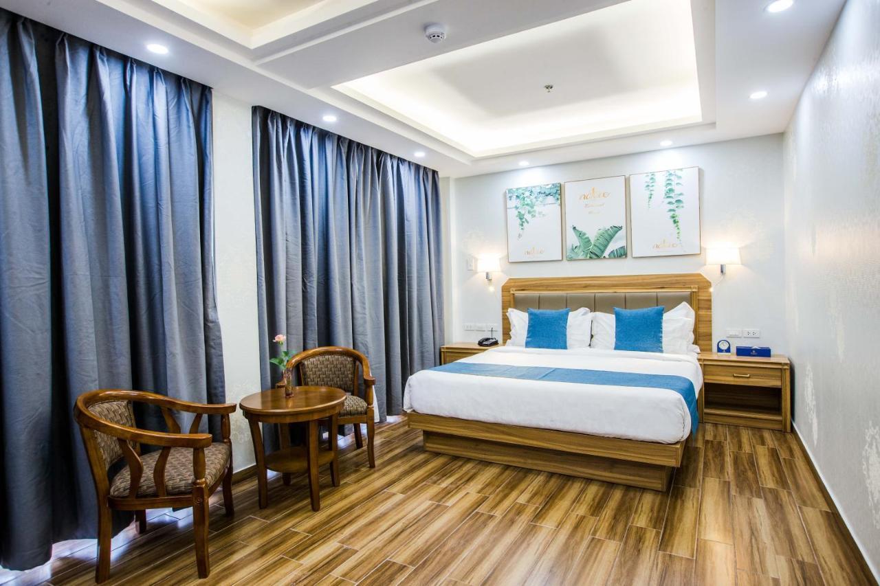 Costa Palawan Resort Puerto Princesa Buitenkant foto