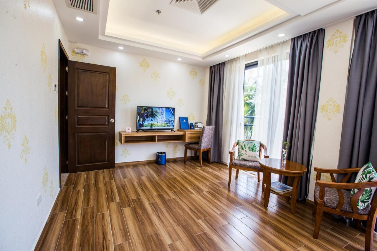 Costa Palawan Resort Puerto Princesa Buitenkant foto